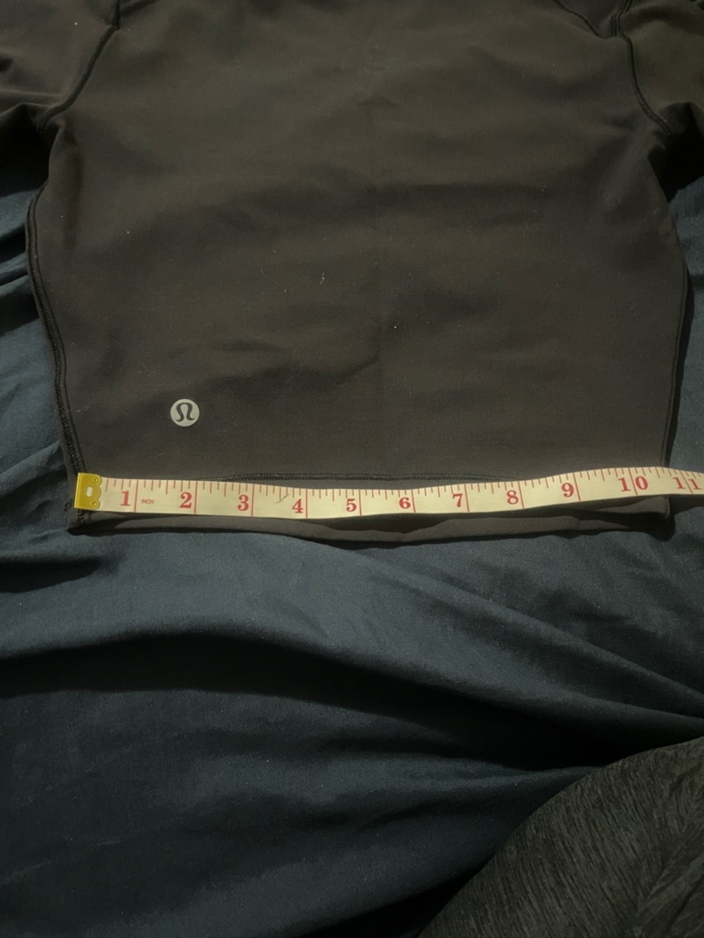 Lululemon Women's Black V-Neck Top - Picture 15 of 16
